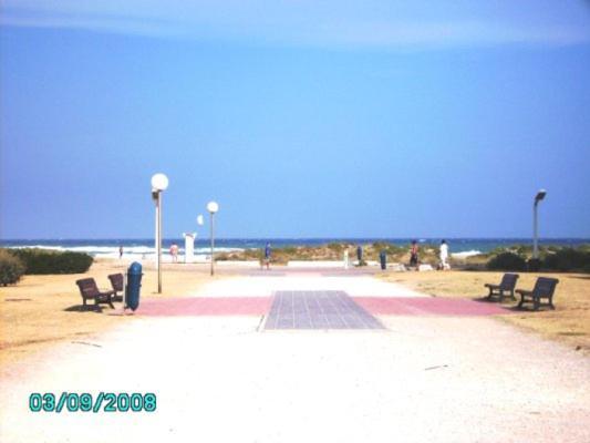 Barcares F2 Cabine, Rdc, Plage 50 M, 28 M2, 6 Personnes Le Barcarès Exterior foto